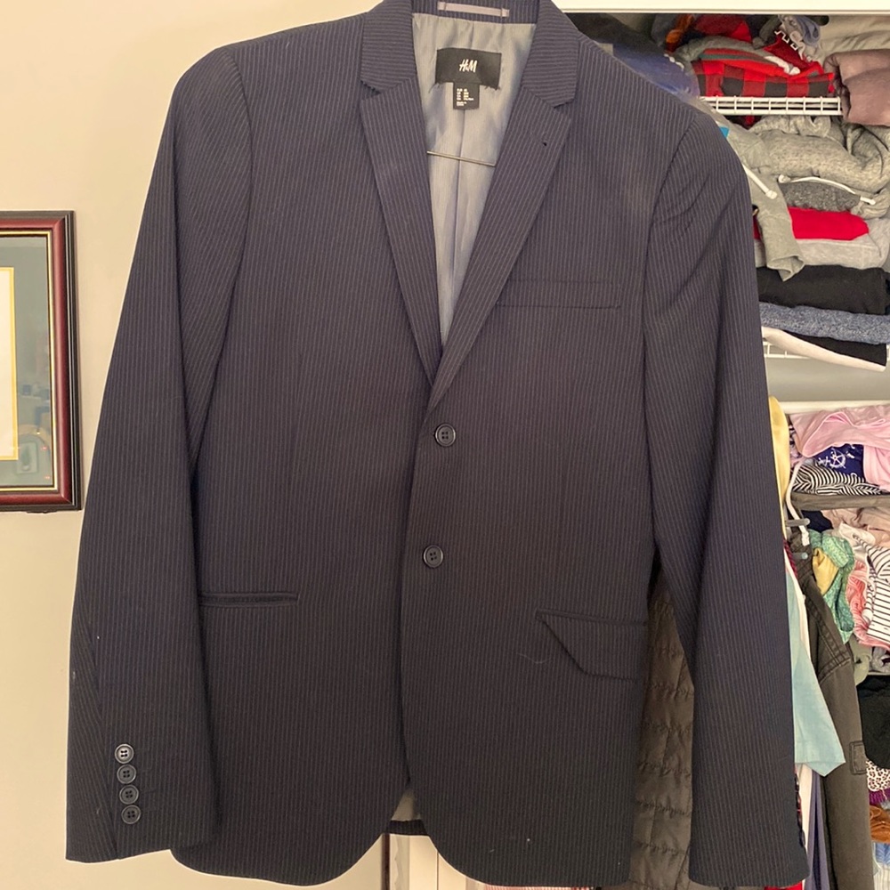 Mens/Boys H&M Blue Thee Piece Navy Pin Stripe Suit